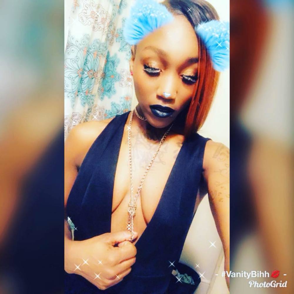 Meet your Posher, Nikki